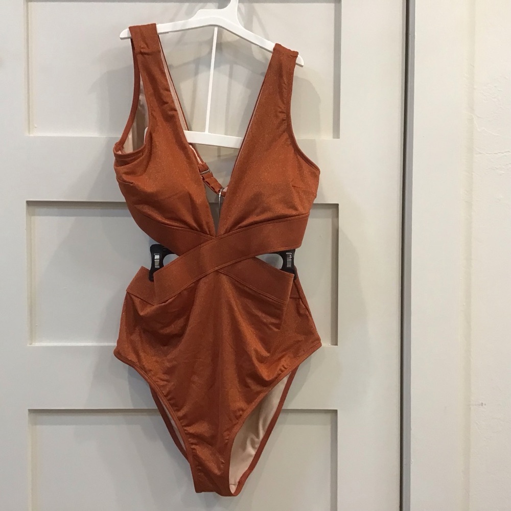 Metallic Rust Cutout One-Piece Swimsuit – Size L, New Without Tags
